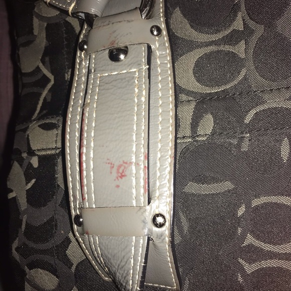 GUC Grey Coach - Picture 3 of 6